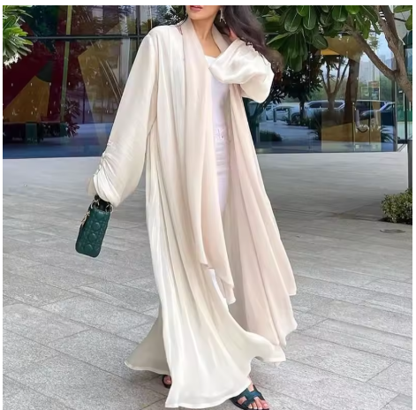 ملابس
